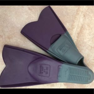 TYR sport crossblade training fin for youth